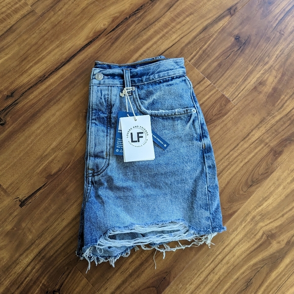 Lovers + Friends Pants - Lovers and Friends Austin Cut off Short